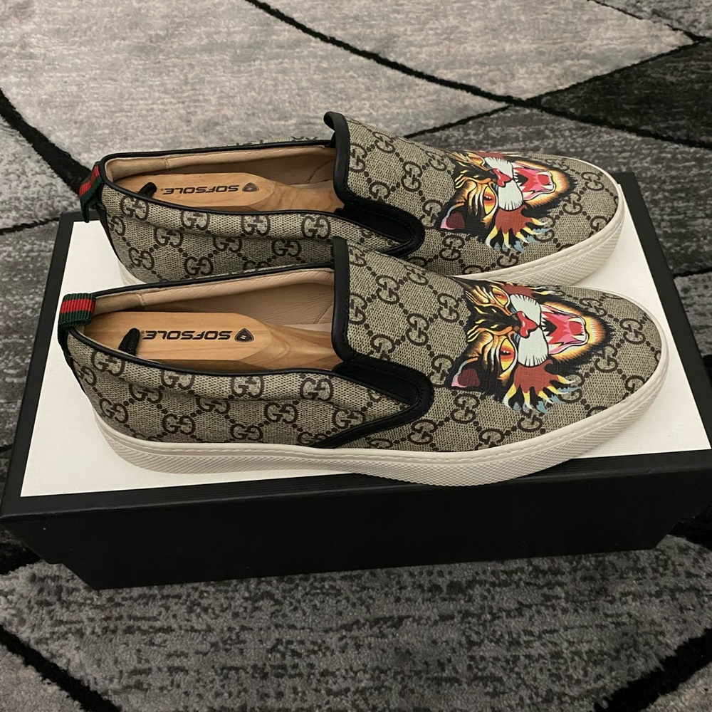 Gucci Slip-on ‘anger cat’